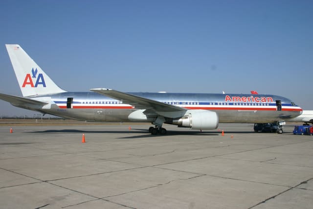 N362AA - Boeing