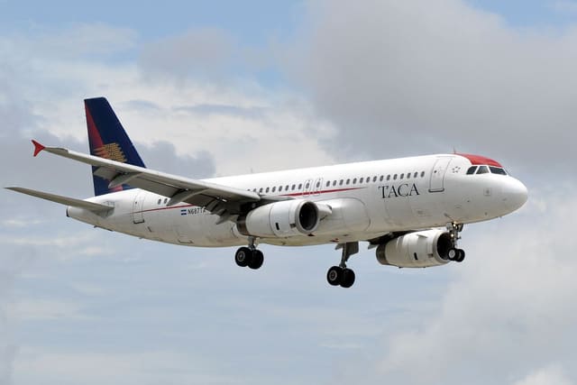 N687TA - Airbus