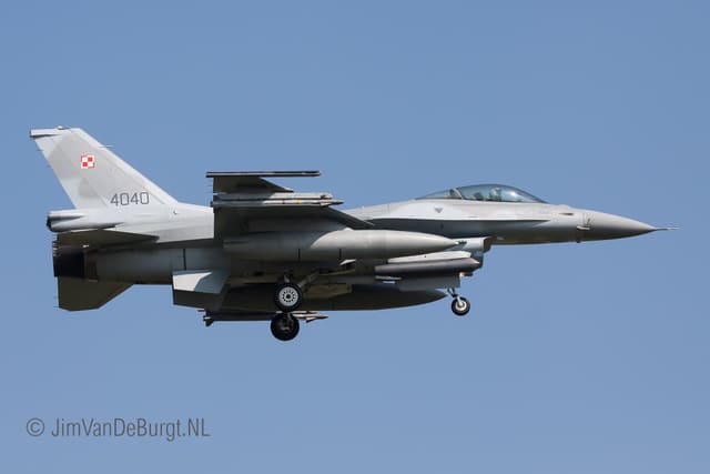  - Single-engine aircraft
