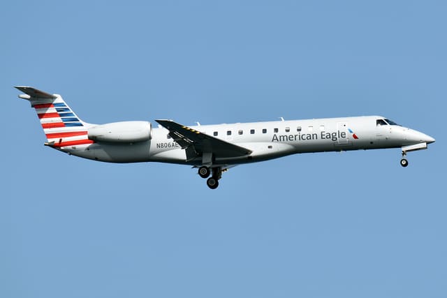 N806AE - Embraer
