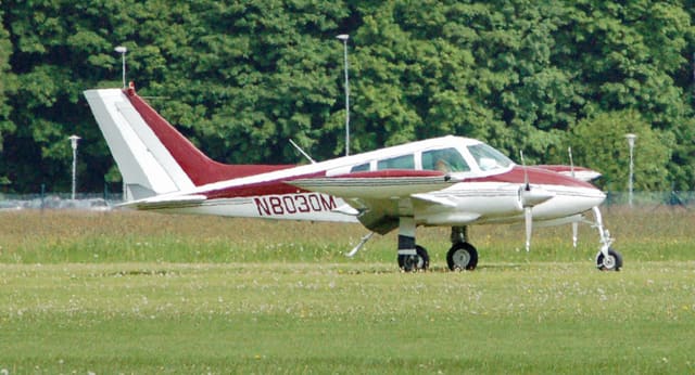 N8030M - Twin-engine aircraft