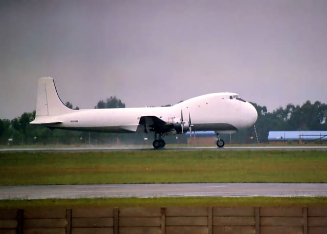 N5459M - Twin-engine aircraft