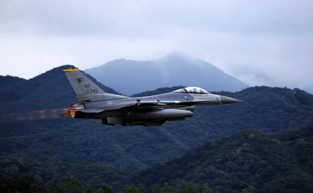  - Single-engine aircraft
