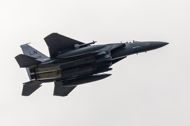  - Twin-engine aircraft