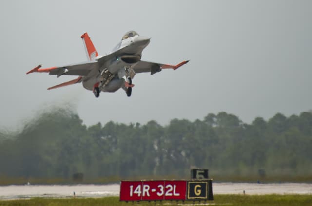  - Single-engine aircraft