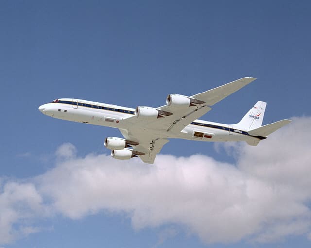 N817NA - Business jet