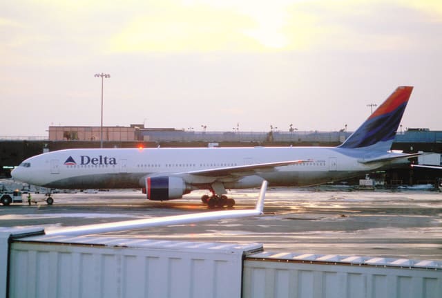N861DA - Boeing