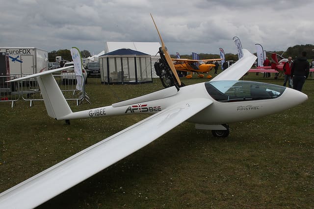 G-IBEE - Glider
