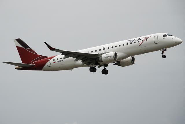 N986TA - Embraer