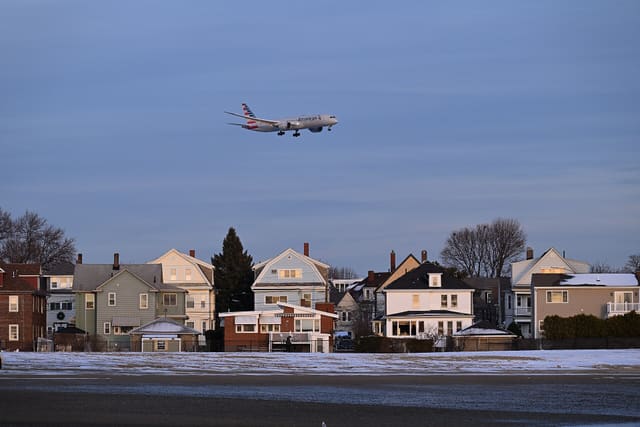 N838AA - Boeing