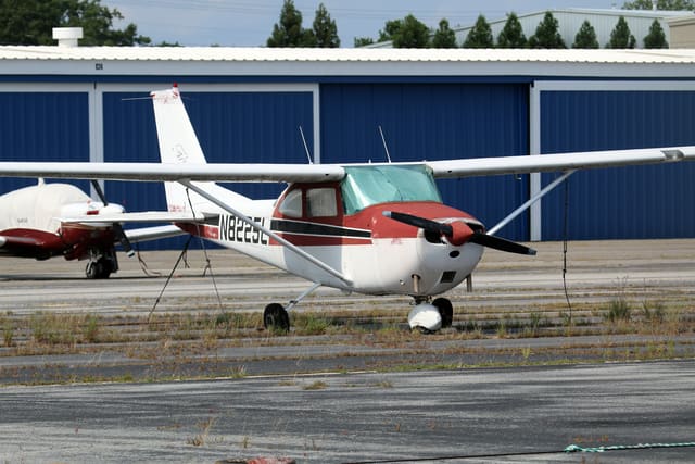N8225L - Single-engine aircraft