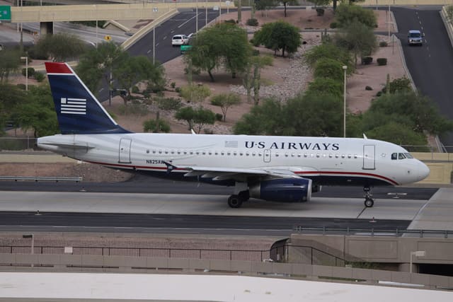 N825AW - Airbus