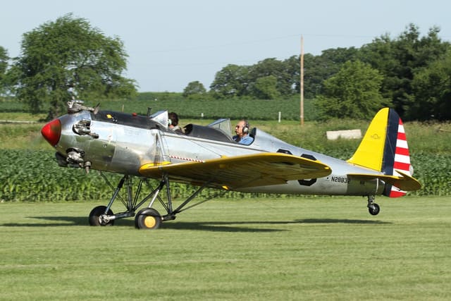N28832 - Single-engine aircraft