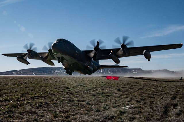  - Aircraft