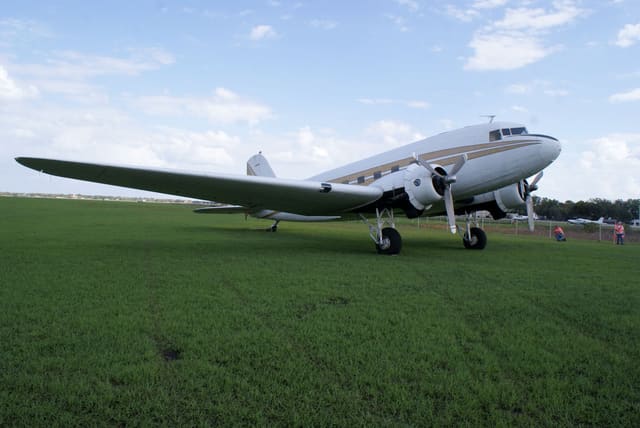 N839M - Douglas