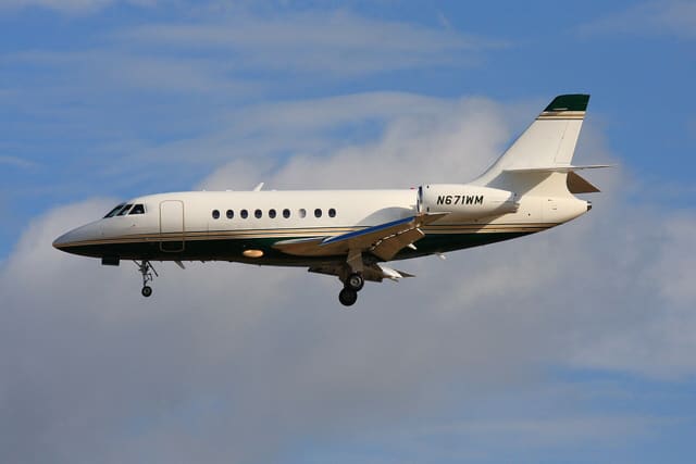 N671WM - Business jet
