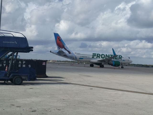 N228FR - Airbus