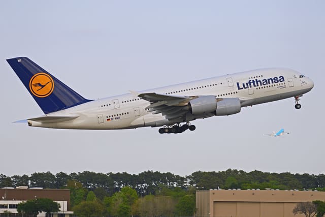 D-AIMK - Aircraft