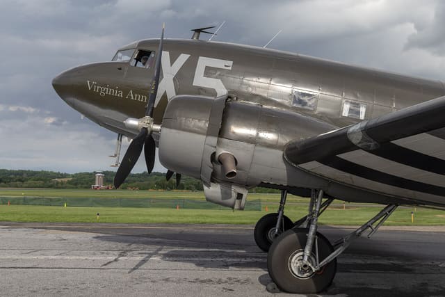 N62CC - Douglas