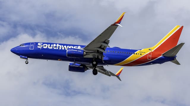 N8613K - Boeing
