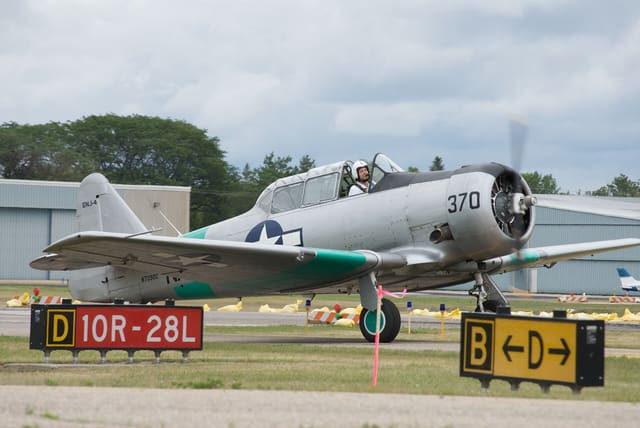 N7090C - Warbird