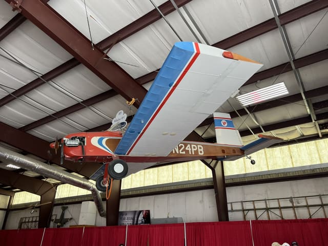 N24PB - Single-engine aircraft