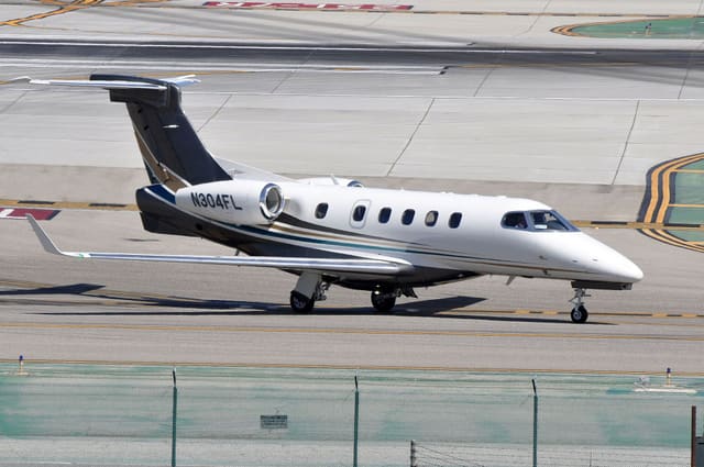 N304FL - Business jet