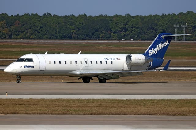N928EV - Twin-engine aircraft