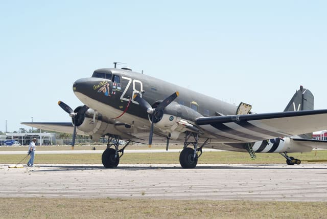 N3239T - Douglas