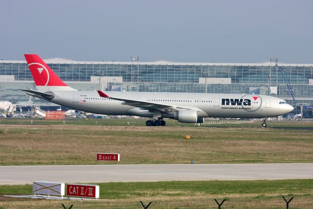 N809NW - Airbus