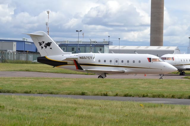 N657CT - Business jet