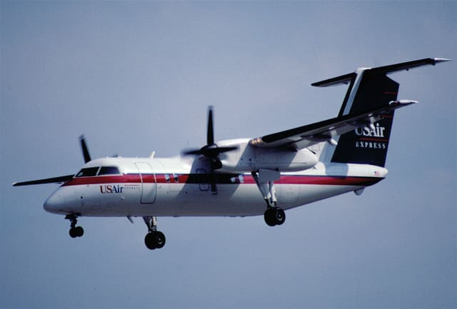 N993HA - Twin-engine aircraft