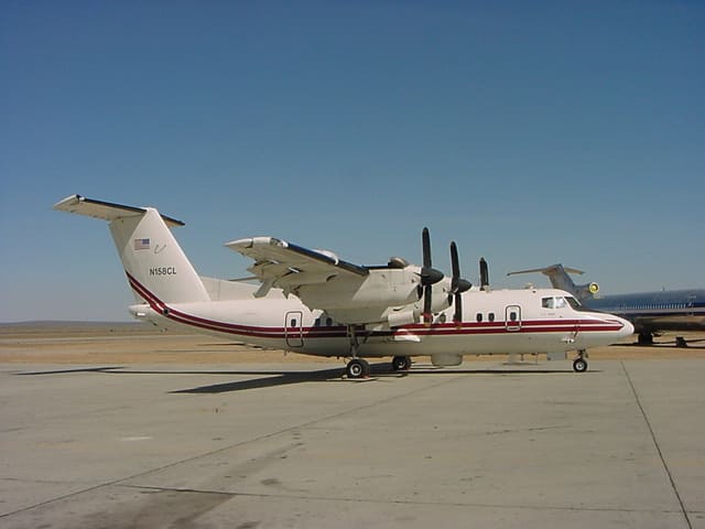 N158CL - De Havilland