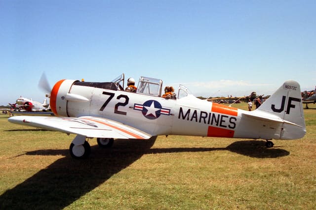N6972C - Aircraft