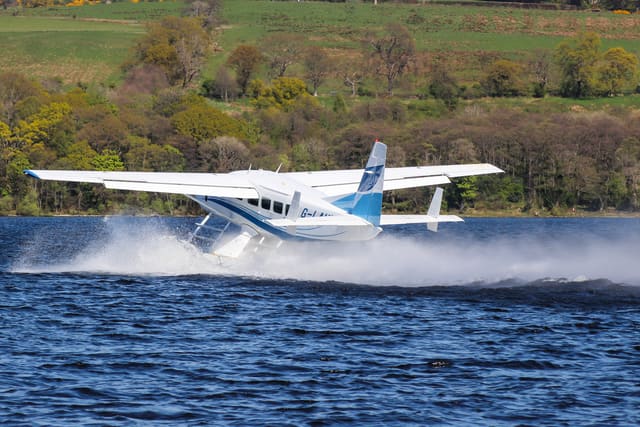 G-LAUD - Cessna