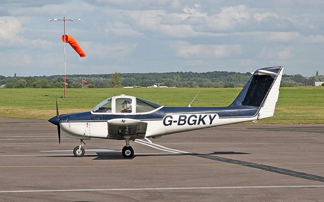 G-BGKY - Piper