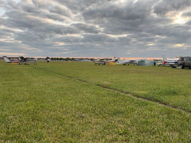 N100B - Cessna 210