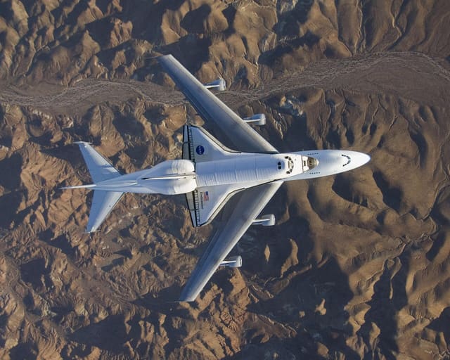 N911NA - Business jet