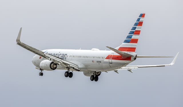 N989NN - Boeing
