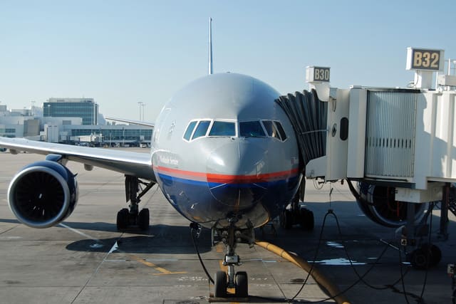 N779UA - Boeing