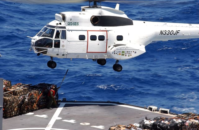 N330JF - Helicopter