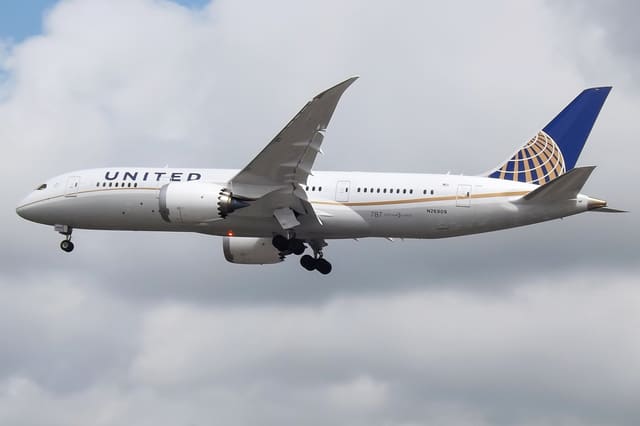 N26909 - Boeing