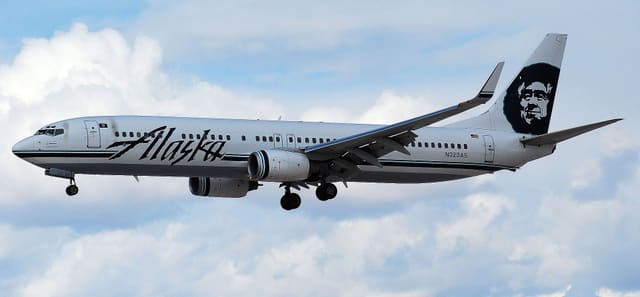 N323AS - Boeing