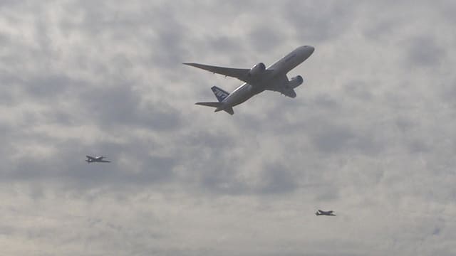N787BX - Boeing