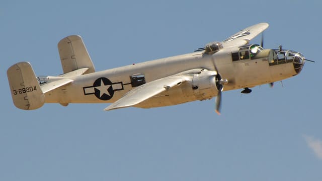  - Twin-engine aircraft