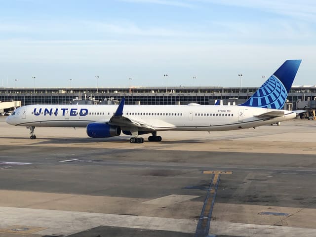 N75861 - Boeing