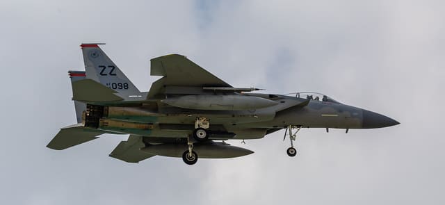  - Twin-engine aircraft