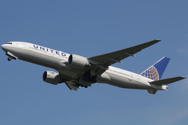 N78005 - Boeing
