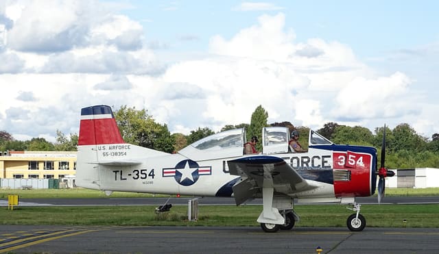 N1328B - Warbird