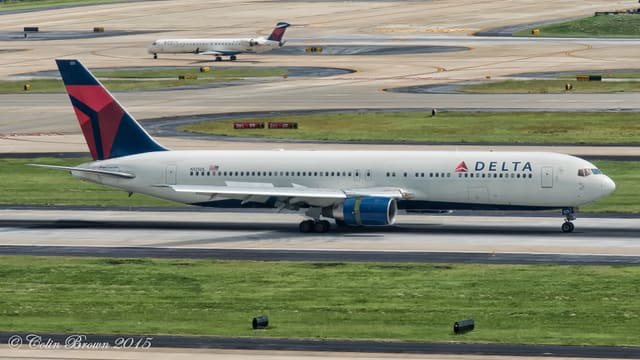 N125DL - Boeing